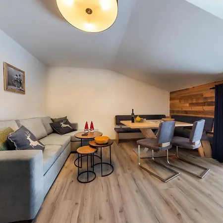 Haus Eckhausl 2 Hirsch