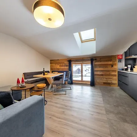 Holiday home Haus Eckhausl 2 Hirsch *